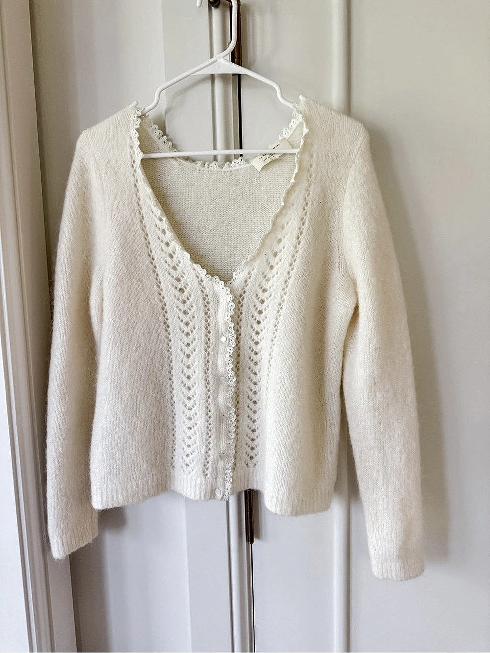 Sézane beautiful soft cream sweater.